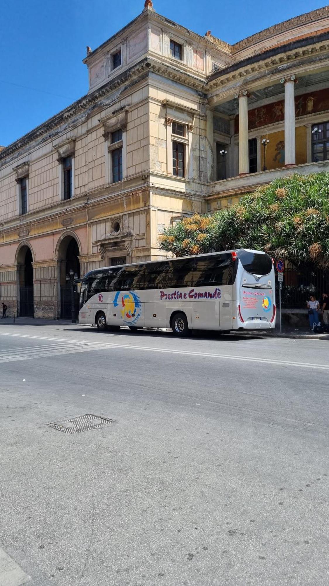 Enne'S Apartments In The Heart Of Palermo Exterior photo